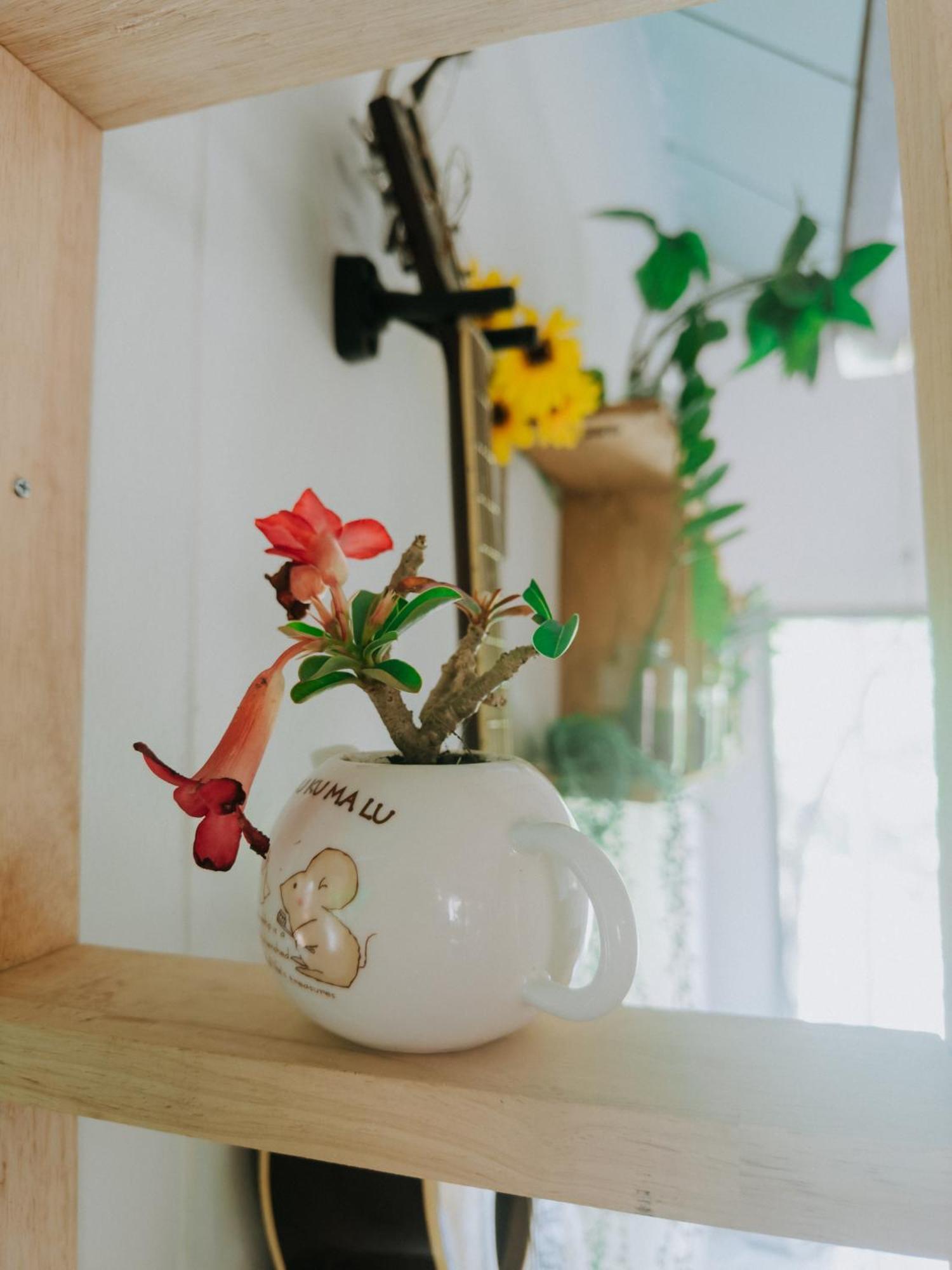 Positive Energy Homestay And Guide In Chiangkhan Chiang Khan Exterior photo